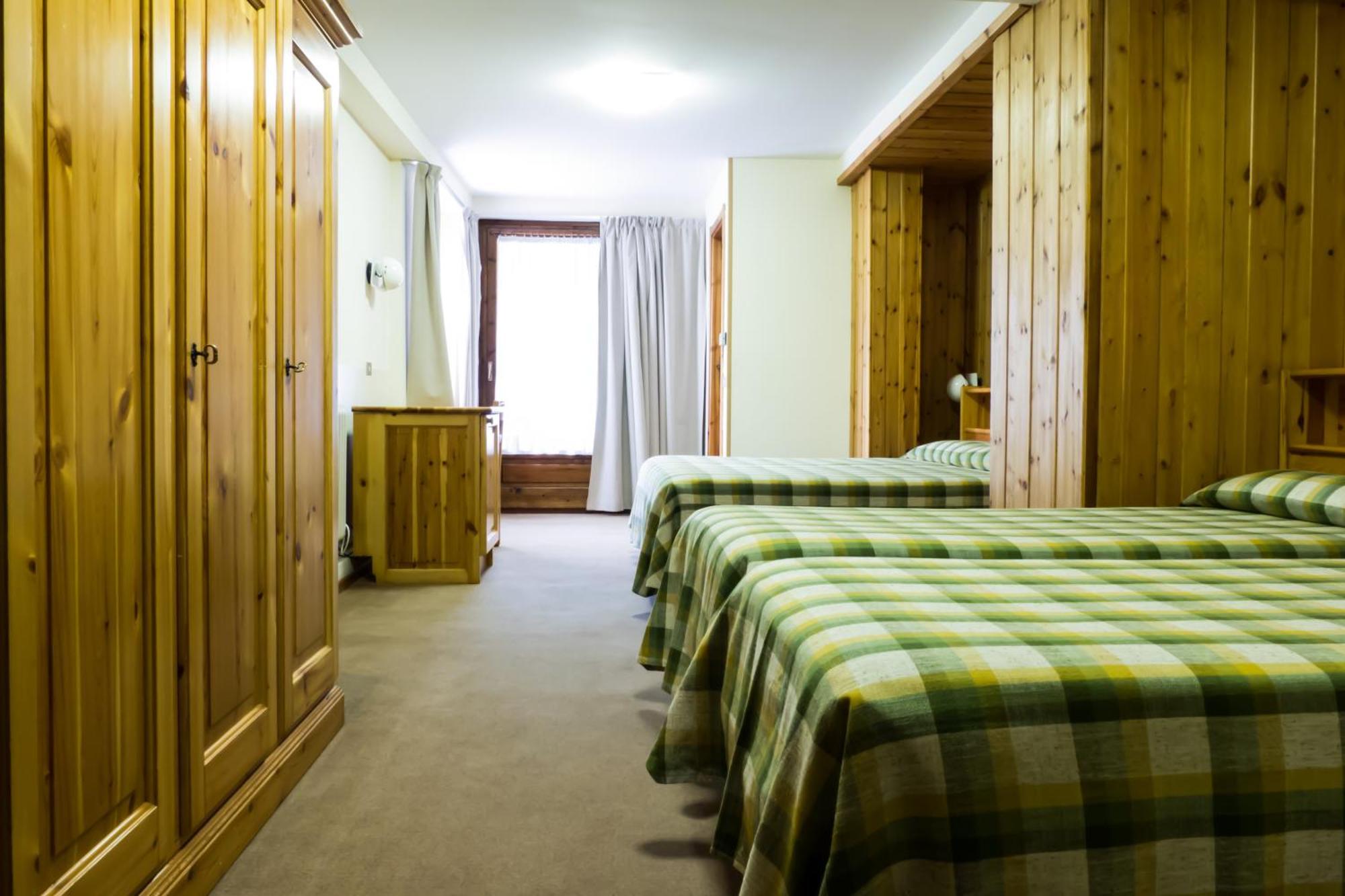 Hotel Valdotain วิลเนอเวอ ภายนอก รูปภาพ