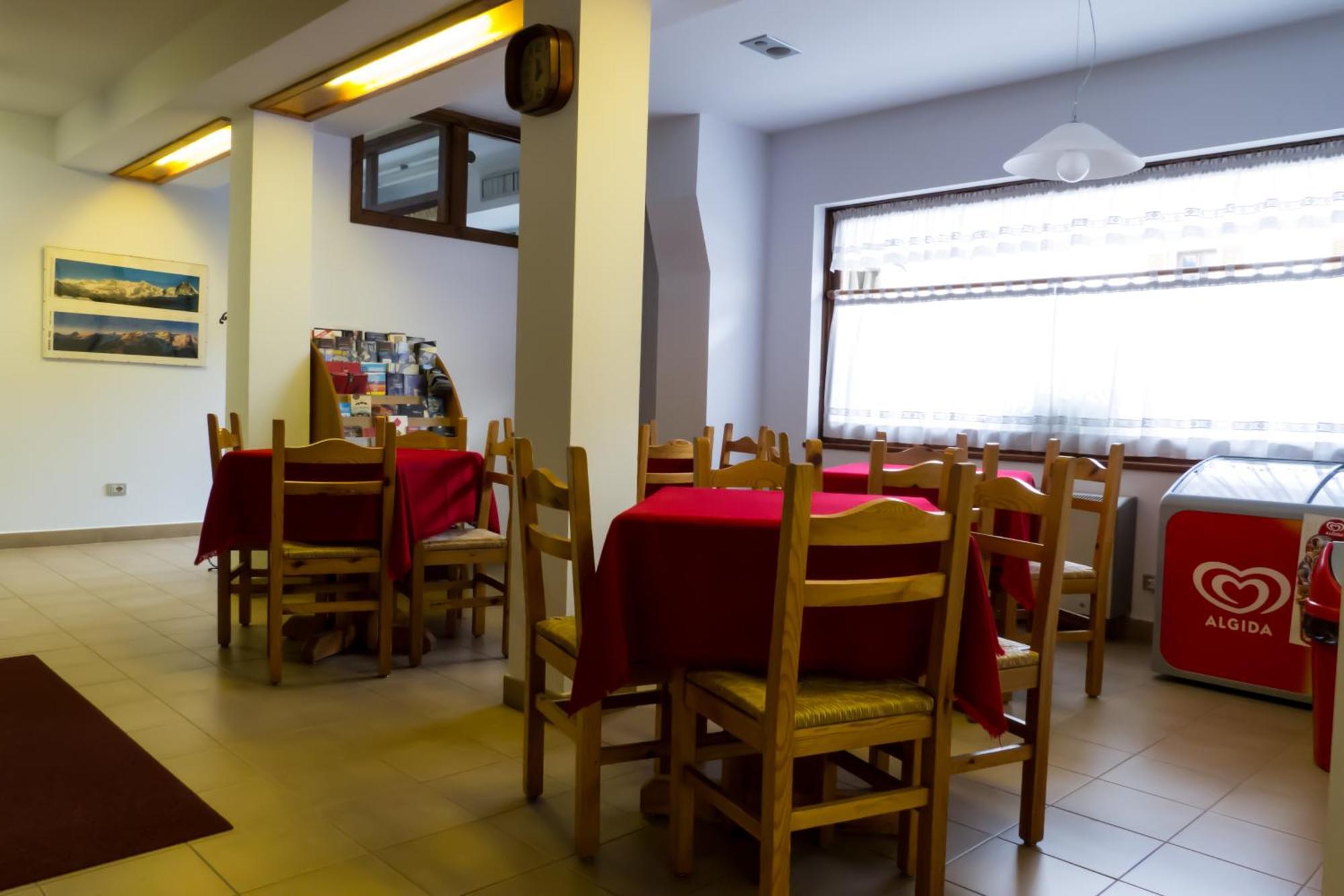 Hotel Valdotain วิลเนอเวอ ภายนอก รูปภาพ